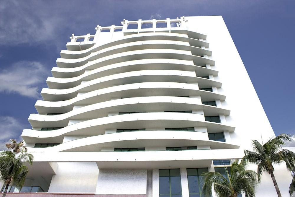 Hotel The Casablanca On The Ocean West Tower Miami Beach Esterno foto
