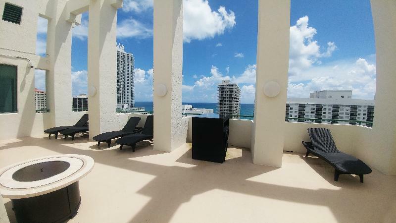 Hotel The Casablanca On The Ocean West Tower Miami Beach Esterno foto