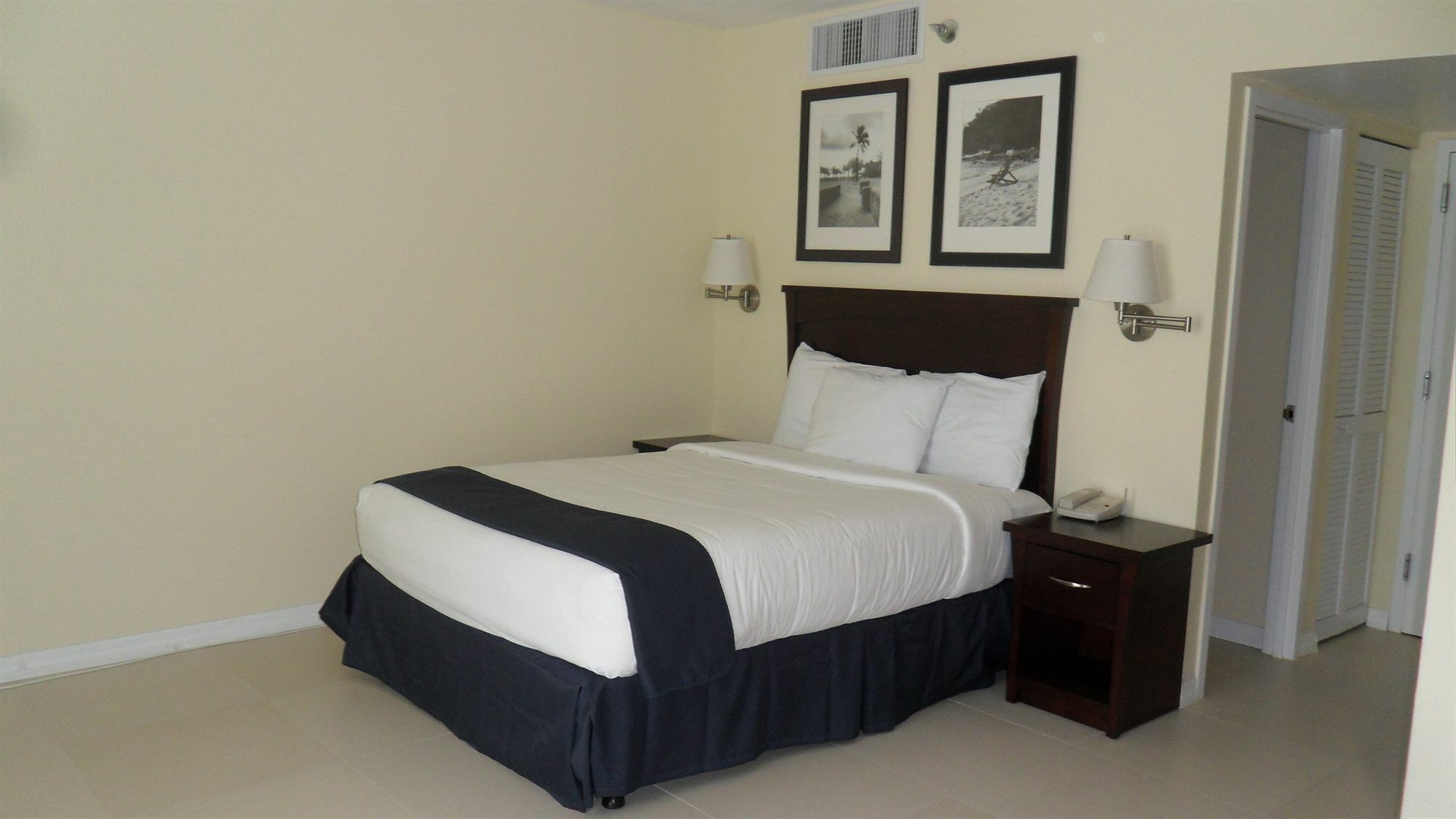 Hotel The Casablanca On The Ocean West Tower Miami Beach Esterno foto