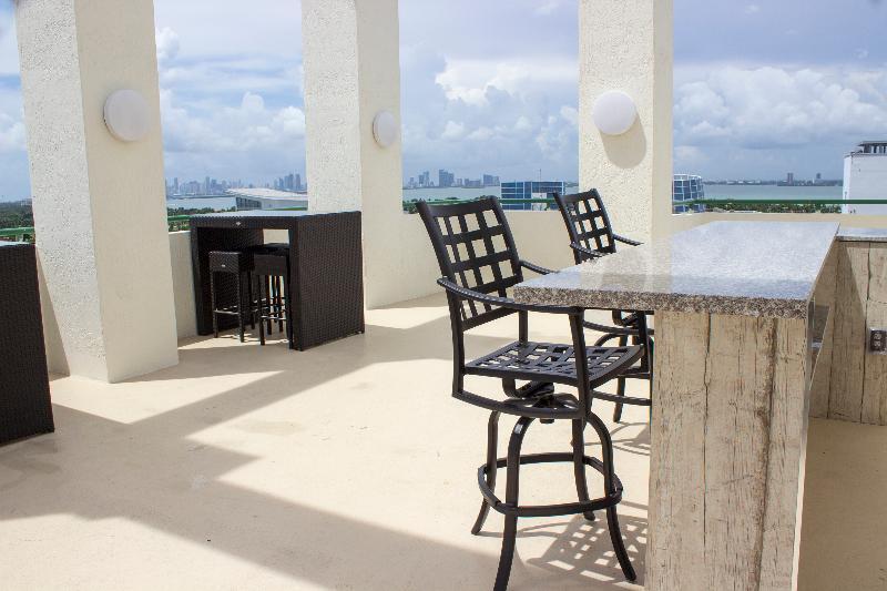 Hotel The Casablanca On The Ocean West Tower Miami Beach Esterno foto