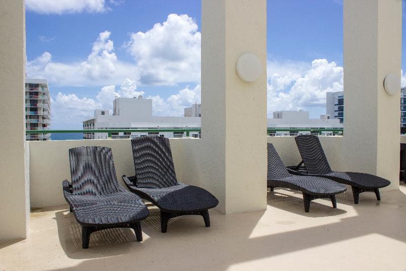 Hotel The Casablanca On The Ocean West Tower Miami Beach Esterno foto
